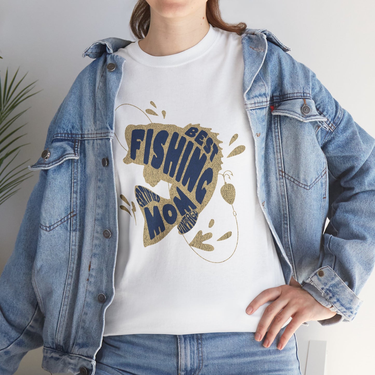 "CERTIFIEDFIED FISHING MOM" Unisex Heavy Cotton Tee