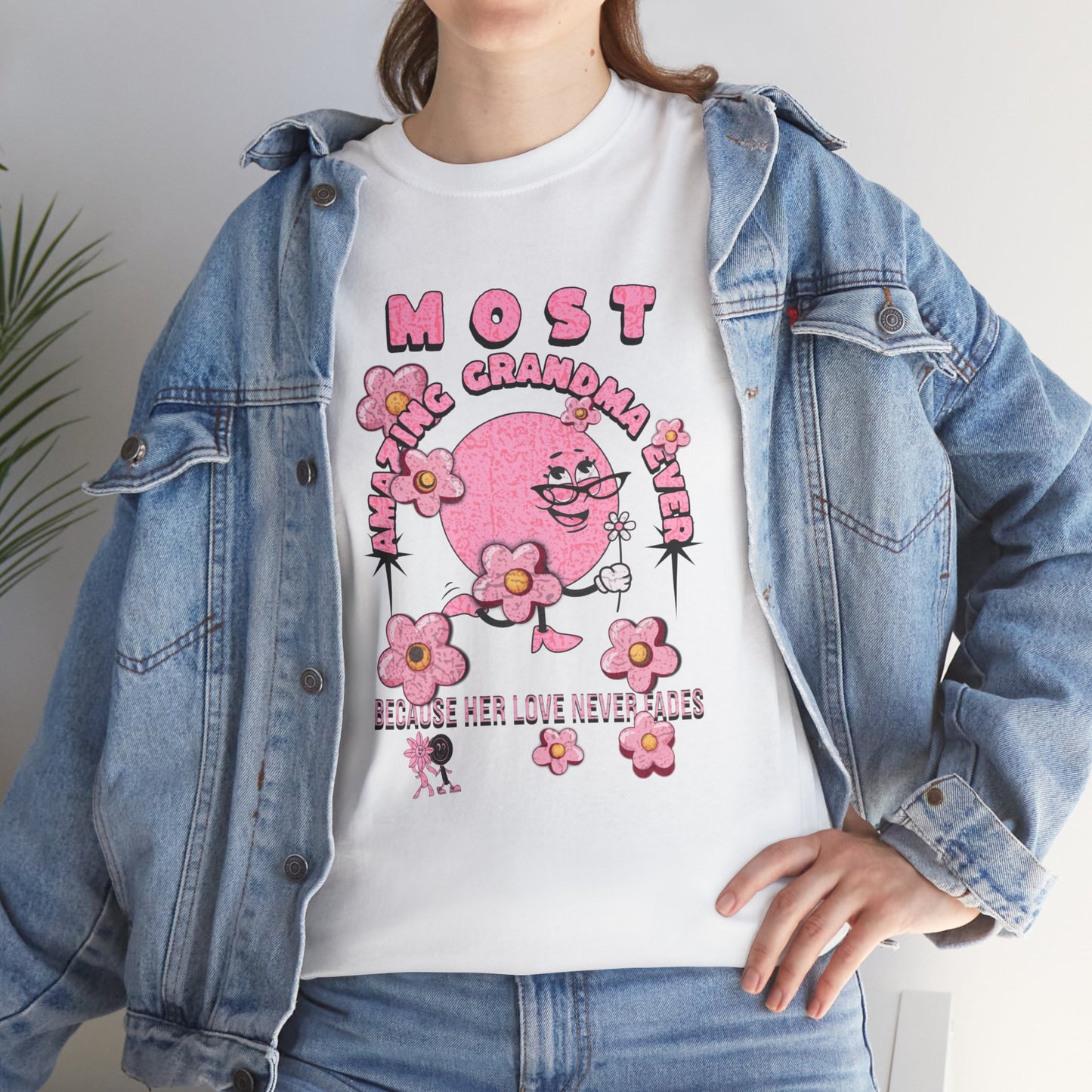 "MOST AMAZING GRANDMA"Unisex Heavy Cotton Tee