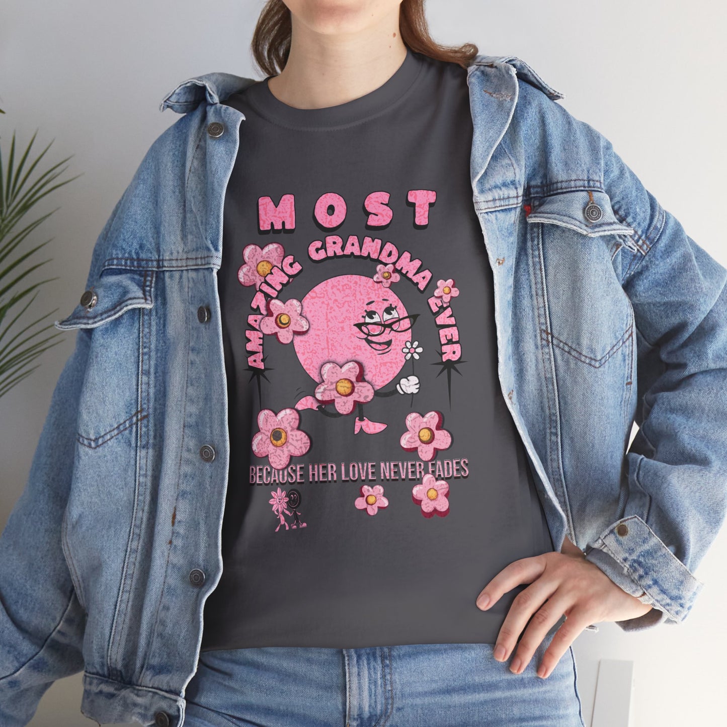 "MOST AMAZING GRANDMA"Unisex Heavy Cotton Tee