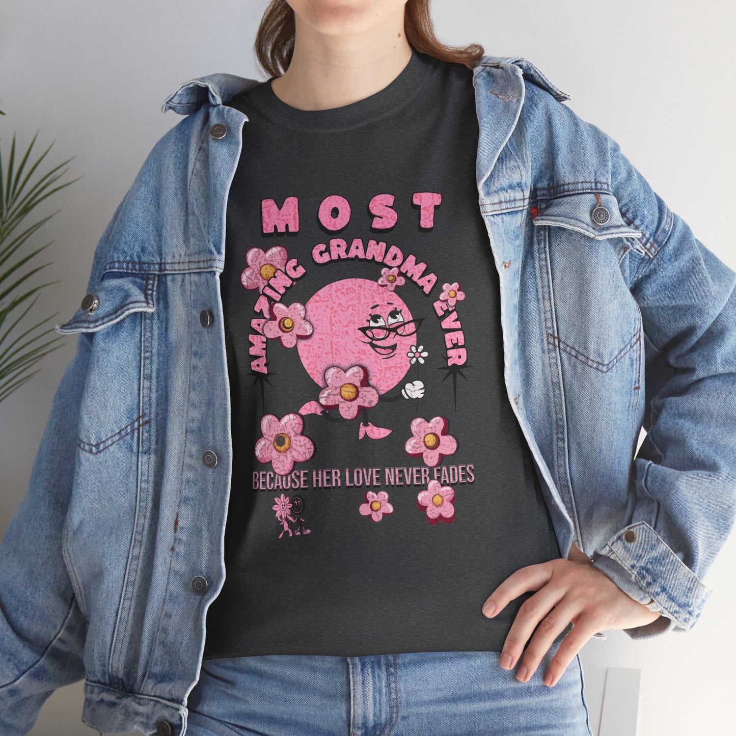 "MOST AMAZING GRANDMA"Unisex Heavy Cotton Tee