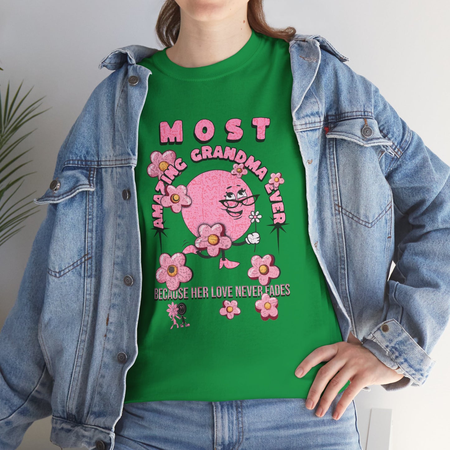 "MOST AMAZING GRANDMA"Unisex Heavy Cotton Tee