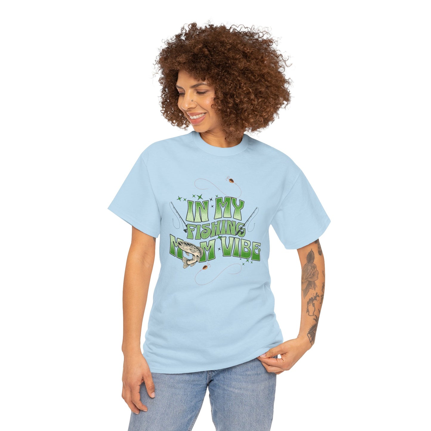 "FISHING MOM"Unisex Heavy Cotton Tee