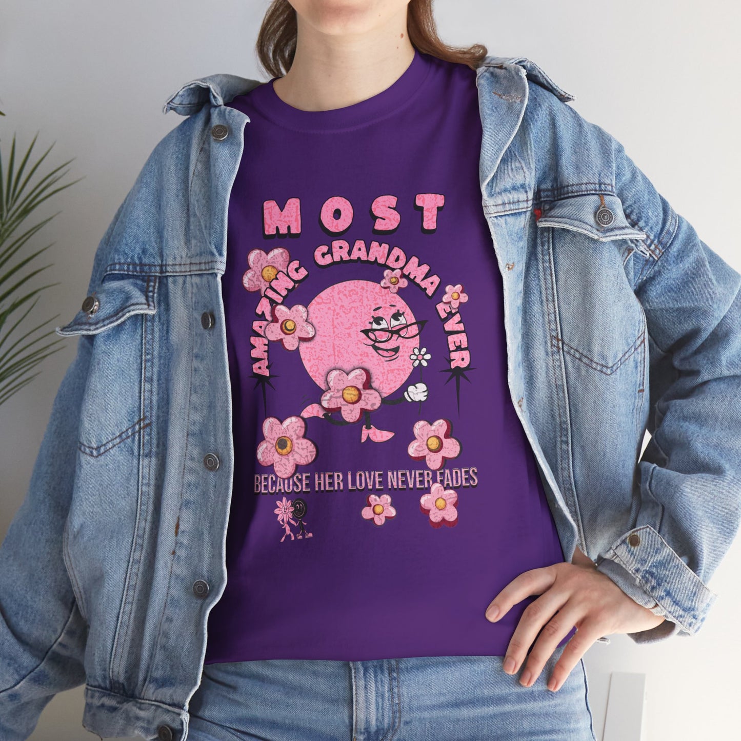 "MOST AMAZING GRANDMA"Unisex Heavy Cotton Tee